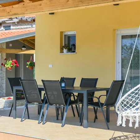 In With Kitchen * Vodnjan