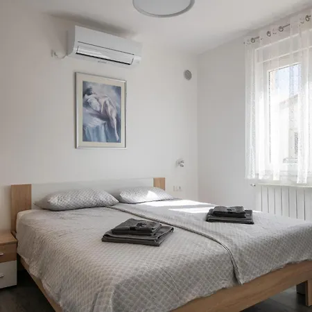 In With Kitchen Vodnjan